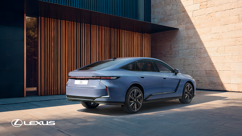 【國內新訊】大改款Lexus ES車系預售開跑，四車型180萬元起跳！