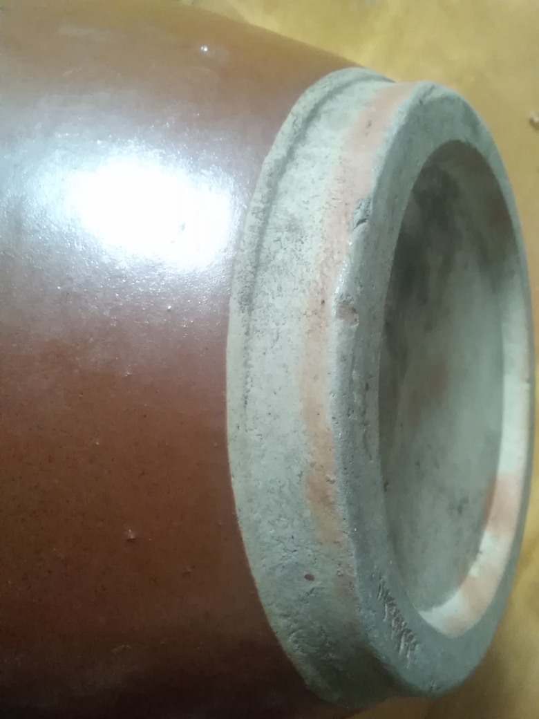 宋金時期（西元 12-13 世紀) 磁州窯系 當陽峪窯（精品）柿紅釉 擂缽 柿紅如金、結晶超前 個人看法僅供參考 AI 輔助鑑定古董瓷器