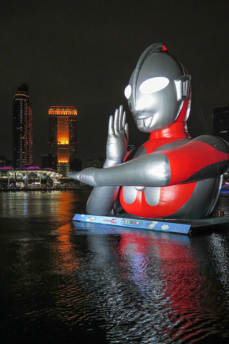 【生活紀錄】農曆年假期間看內埔燈會、與光之國使者見面的紀錄