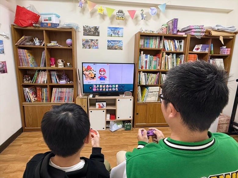 台中玩具租借,從嬰兒到大人可以玩的玩具、桌遊都有,品項豐富,也有switch 可以租借