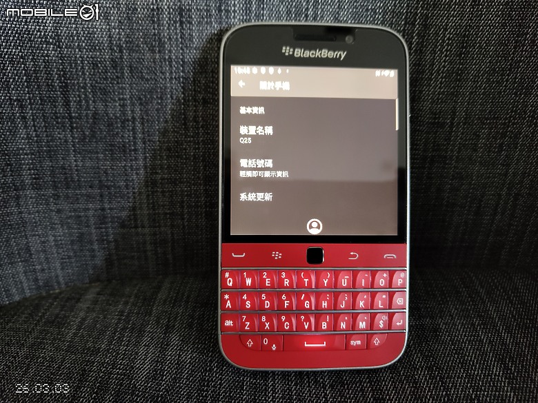 BlackBerry Classic 經典復刻 Zinwa Q25 四色全家照