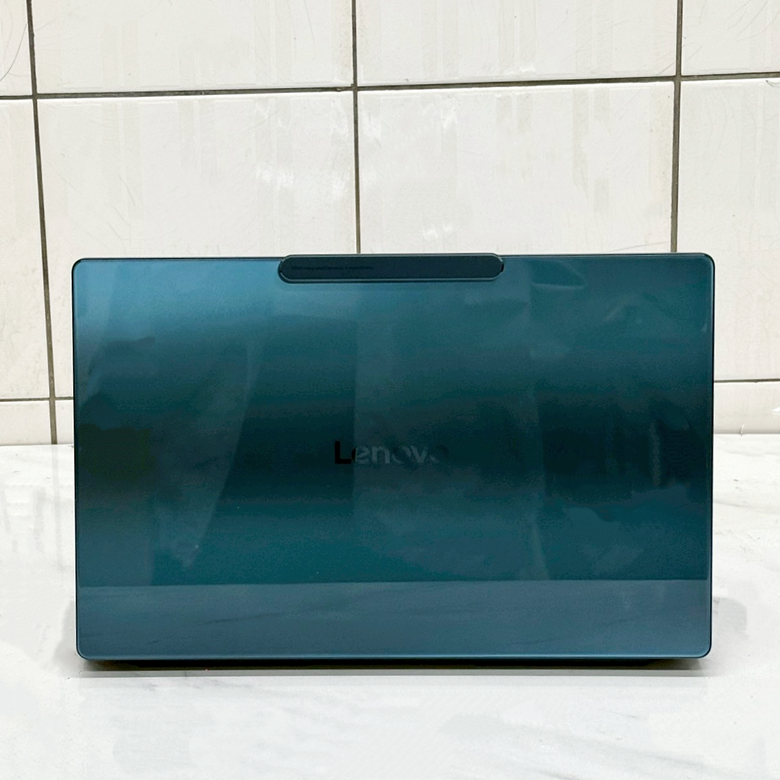 開箱&分享 Lenovo 聯想 2025「Yoga Air X AI元啟版 」輕薄筆電🖥️(全實拍及開箱影片)