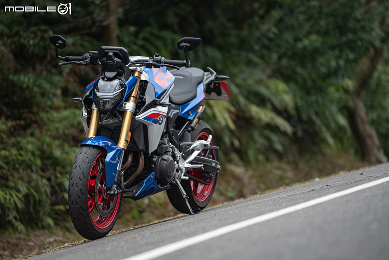 點我看大圖 BMW F 900 R試駕報告|巨劍無鋒、大巧不工!