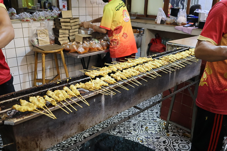 點我看大圖 泰國曼谷--Dusit Central Park百貨/唐人街夜市/ICONSIAM購物中心/美食觀光巴士/BIG C伴手禮天堂/朱拉隆功夜市