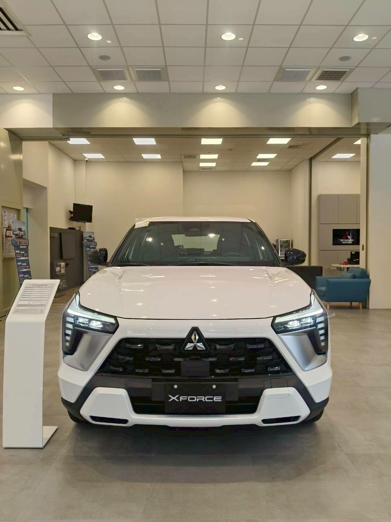 臨時起意看車去，蹦出這篇XForce試駕文