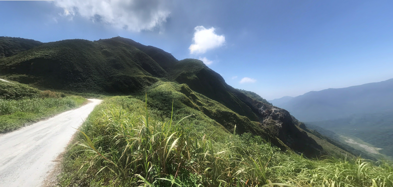 背著書包去越野--白米甕林道台泥大白山礦路