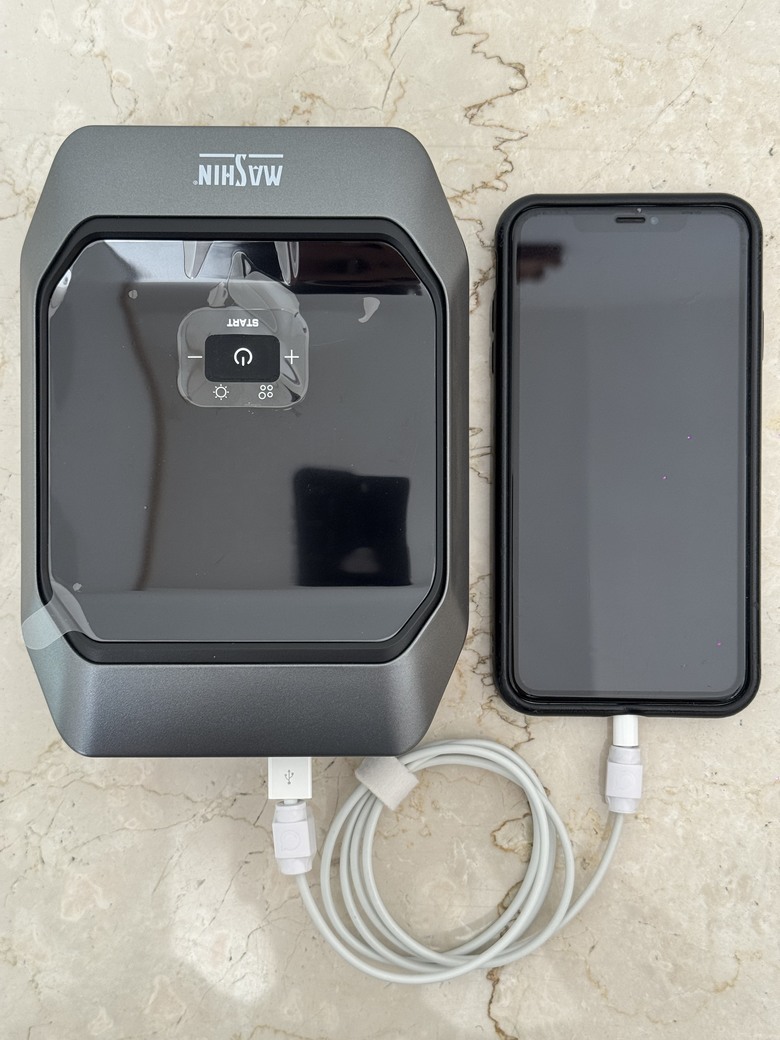 點我看大圖 【評測】麻新 MASHIN SPA-1200 救車行動電源+打氣機