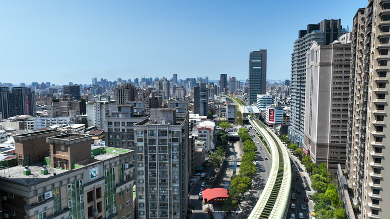 🌟 北屯【純2房雙衛浴】 走路7分鐘到綠線捷運 快速到中央公園享受重大建設 精華地段均質捷運宅 空拍分享