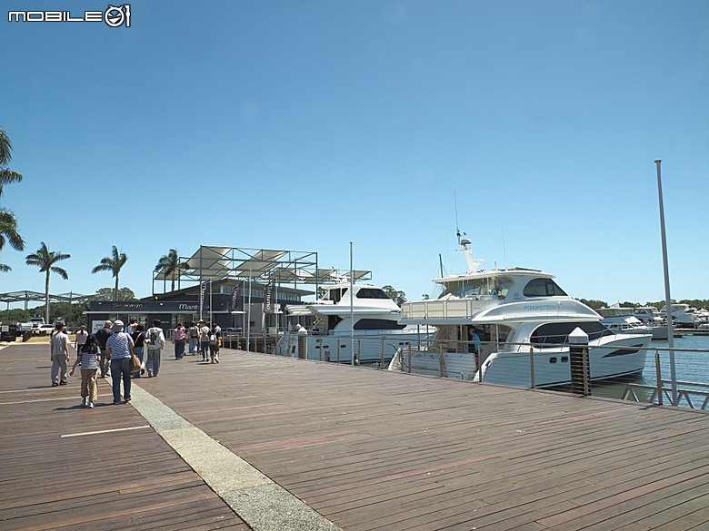 黃金海岸之衝浪者天堂(Surfers Paradise)、天頂瞭望臺 (SkyPoint Observation Deck)、 藝術之家(Home of the Arts, HOTA)、太平洋購物中心 (Pacific Fair Shopping Centre),附掛朋友招待JW Marriott Gold Coast Resort & Spa餐點 — 2026東澳洲四大城巡遊之黃金海岸段 第2部