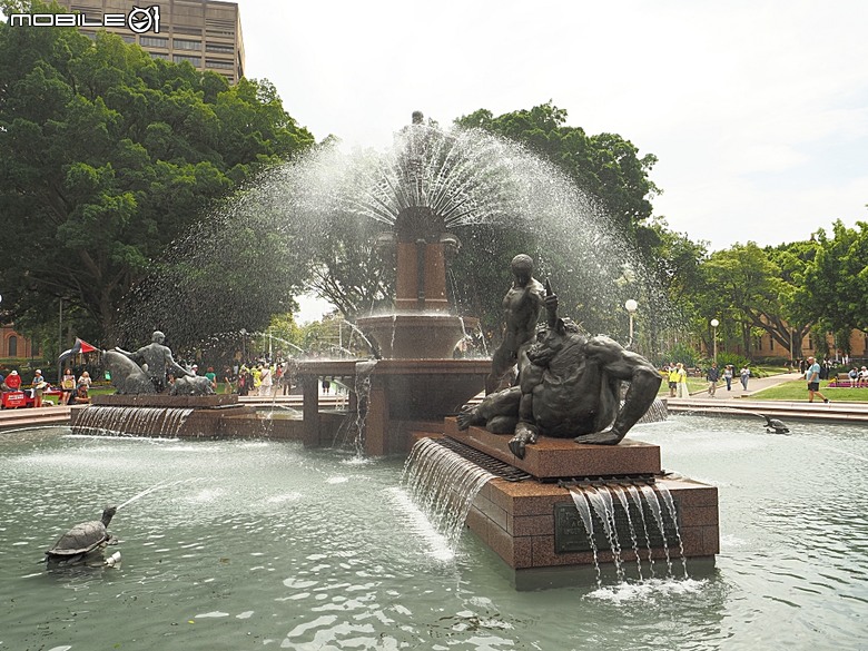 雪梨塔(Sydney Tower Eye) 、海德公園(Hyde Park)、雪梨聖母主教座堂(St Mary's Cathedral) 、維多利亞女王大廈(Queen Victoria Building)、雪梨市政廳(Sydney Town Hall)、聖安德烈座堂(St Andrew's Cathedral) — 2026東澳洲四大城巡遊之雪梨段 第3部
