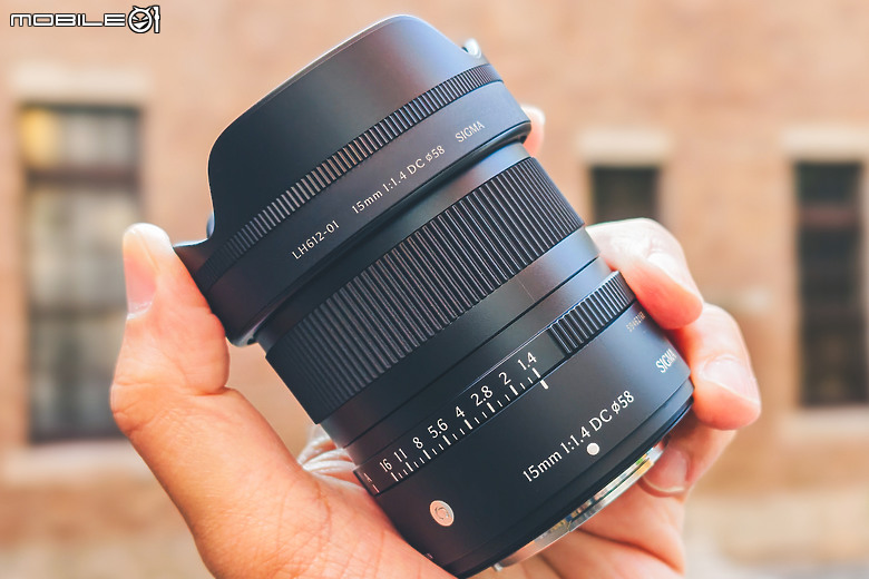 Sigma 15mm F1.4 DC Contemporary 評測報告｜黃金視角與極致輕巧的完美結合 ft. X-E5