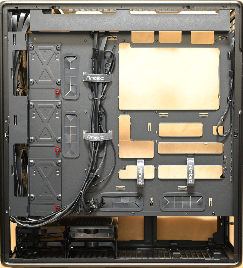 點我看大圖 Antec 900機殼開箱