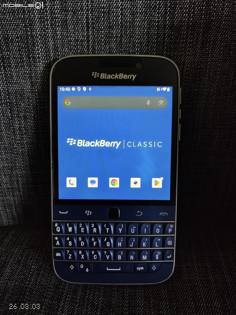 BlackBerry Classic 經典復刻 Zinwa Q25 四色全家照