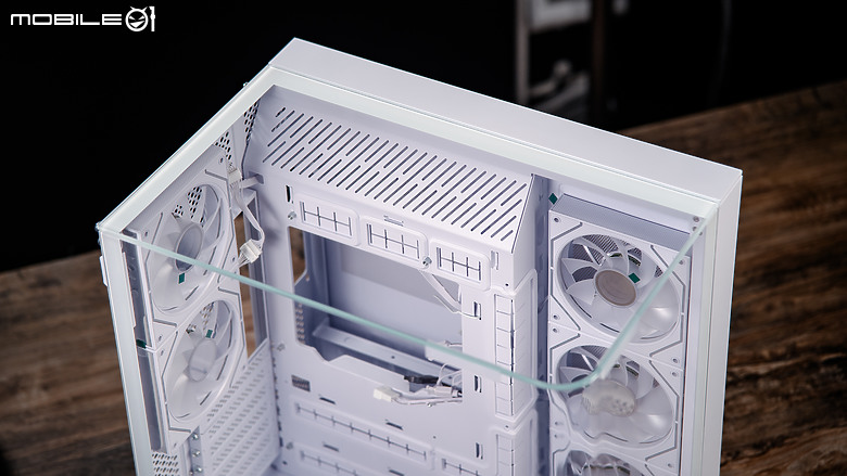 0死角的燈光體驗 INFINITE ROUND R8 & ID-COOLING FX360 LCD簡易開箱