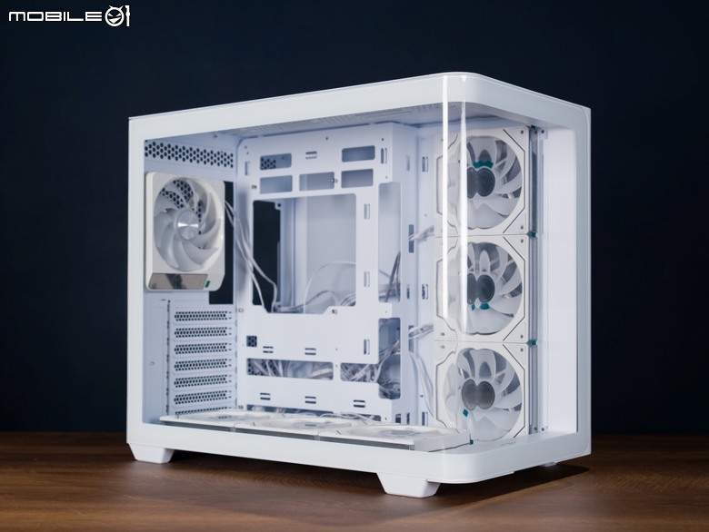 誠意升級 全漢M580 Pro 完整曲面玻璃海景機殼