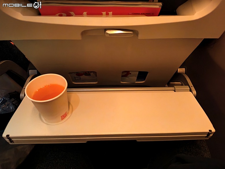 中華航空 CI057 桃園&rArr;墨爾本、CI054 布里斯本&rArr;桃園、澳洲國內線 維珍航空 VA827 墨爾本&rArr;雪梨、VA511 雪梨&rArr;黃金海岸，以及東澳四城之四座機場 — 2026東澳洲四大城巡遊之航空行程段