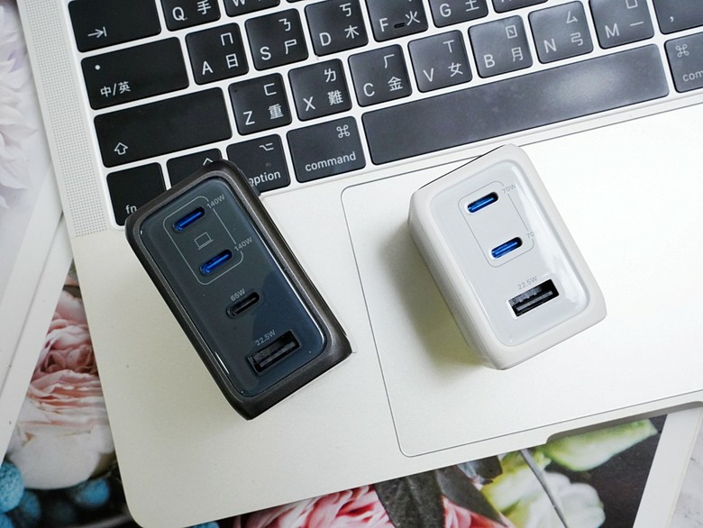 [快充開箱評測] MONITORMATE MP-31 / MP-21 ：不重新握手、動態顯示螢幕，出國旅遊最強行李瘦身神器！