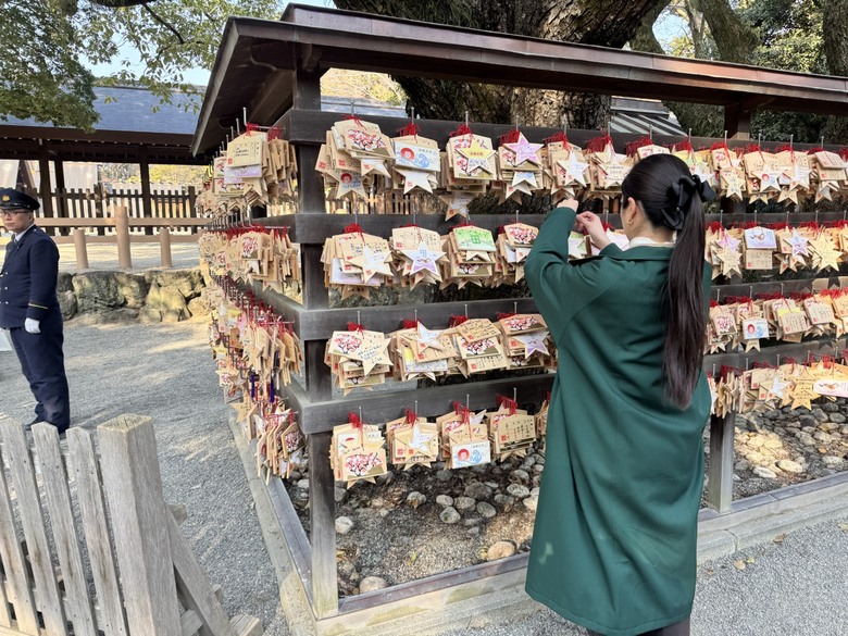 名古屋自由行 Day 5|神田神宮、Échiré奶油、機場散步、坂角ゆかり蝦餅、手羽先(行程分享)
