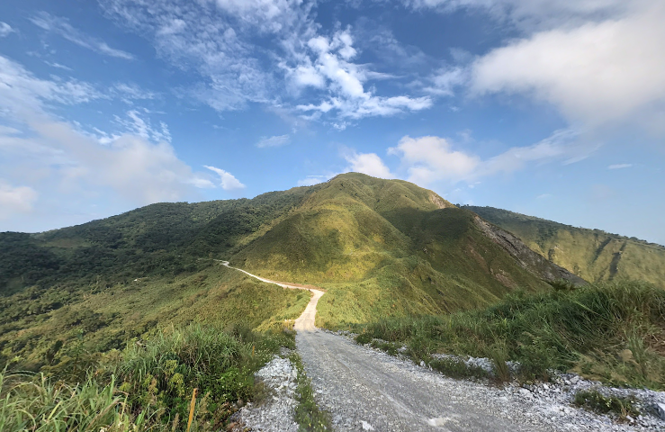 背著書包去越野--白米甕林道台泥大白山礦路