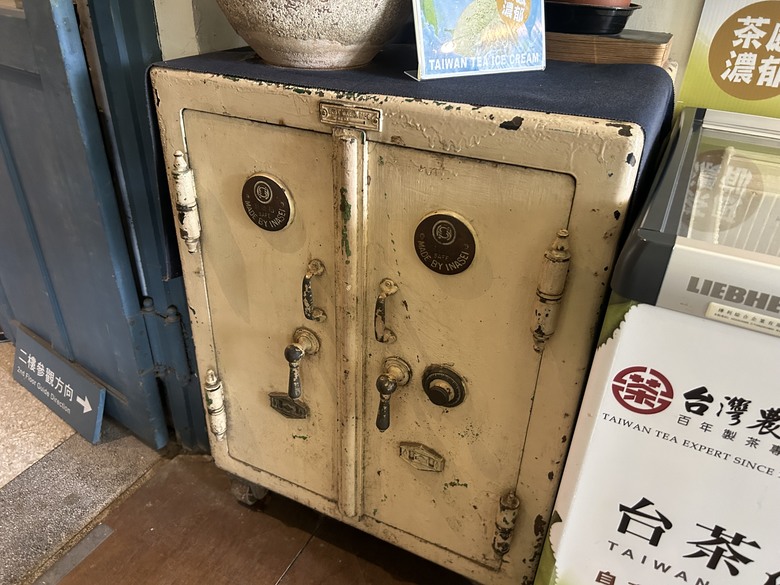 騎 遊 南 投 水 沙 連 ( 魚 池 鄉 )