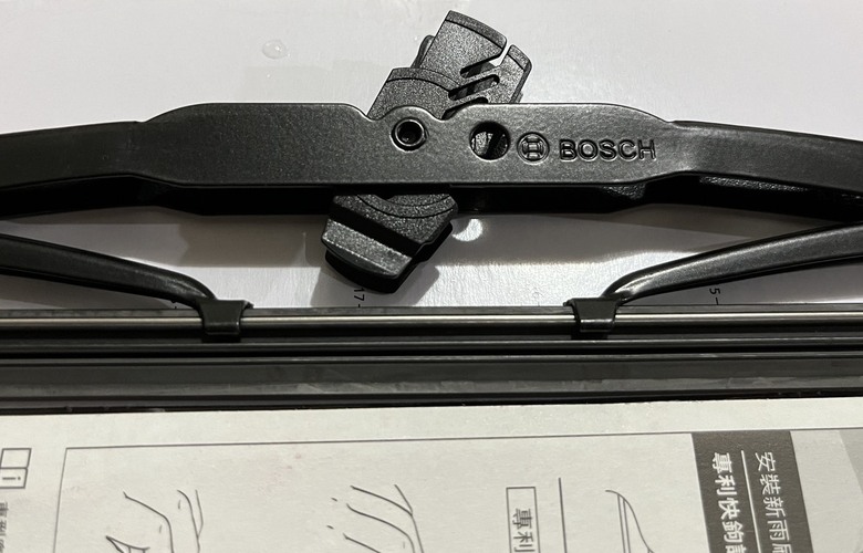 Altis 老車換雨刷問題