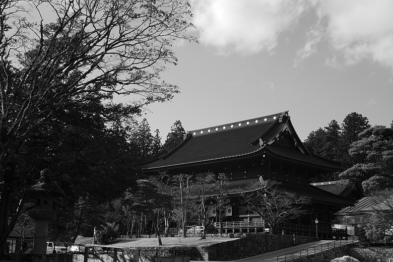 [分享] 當旅遊照少了色彩(上) — Leica M10