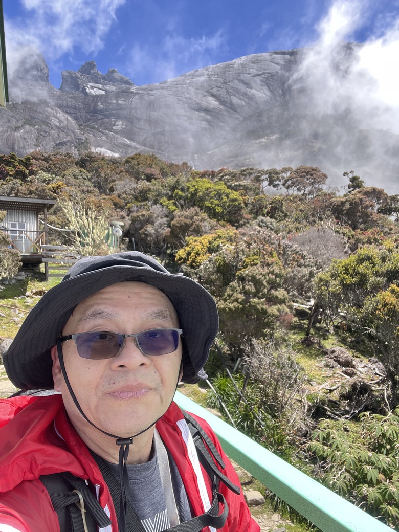 一神, 二玉, 三富士山~ 1,2,3準備出國去爬山 ! 3,2,1 自我挑戰好得意 !
