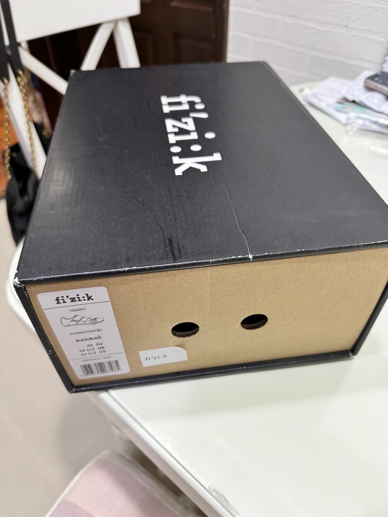 鞋櫃總是缺了一雙卡鞋 Fizik Tempo Powerstrap R5開箱