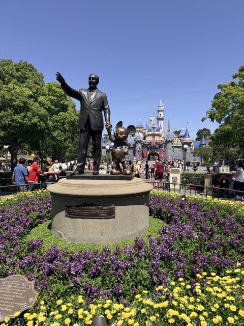 (2026 April) 🇺🇸 🏰 卅五年之後 再遊 狄斯耐樂園 Disneyland 🇺🇸👸🏻