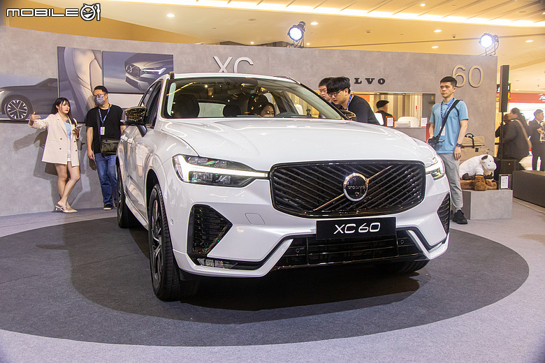 【採訪】Volvo XC60 二次小改款正式登台，三車型、239萬元起！
