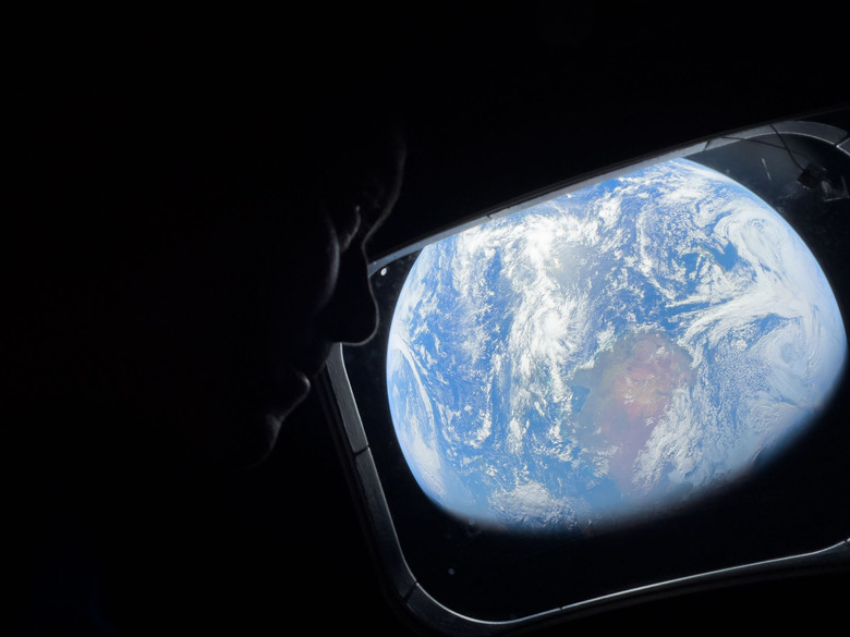 iPhone 17 Pro Max - NASA 阿提米絲二號計畫的隨身記錄機