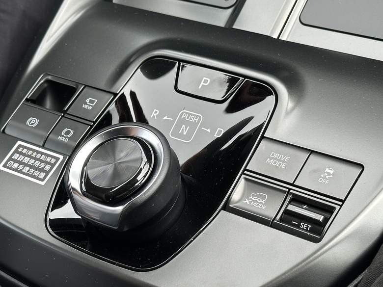 用電動車也能輕鬆off road，Solterra XT的VVIP體驗