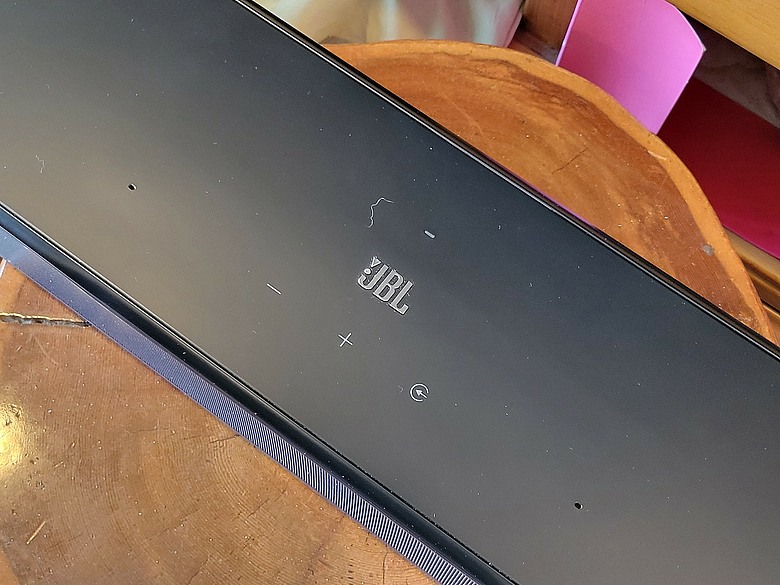 【開箱】JBL BAR 1300 Mk2 心得分享｜不用拉線也能有劇院級環繞？