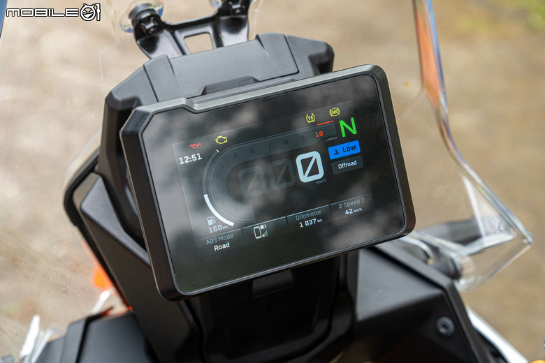 點我看大圖 KTM 390 Adventure R 試駕|橘火燎原,笑傲千山!