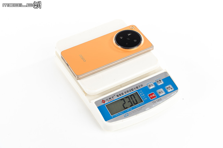OPPO Find N6 體驗｜摺痕無感、全能規格，沒有短板的摺疊機皇！