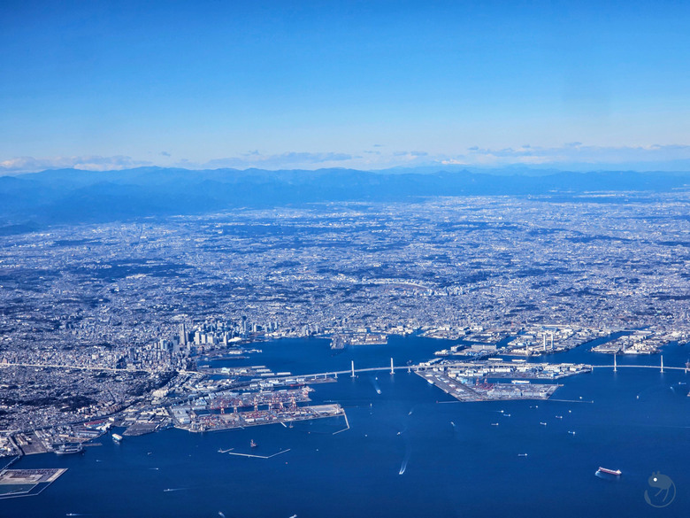 新加坡|日航 JL37 777-300ER 東京羽田HND-新加坡SIN 頭等艙 飛行紀錄（下集）
