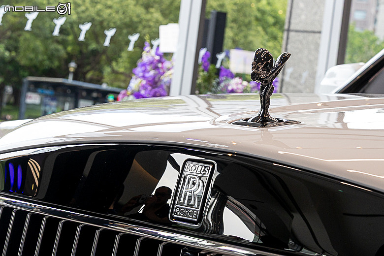 【採訪】Rolls-Royce 台北展示中心華麗再啟,打造充滿精品店氛圍感的沉浸式展示中心!