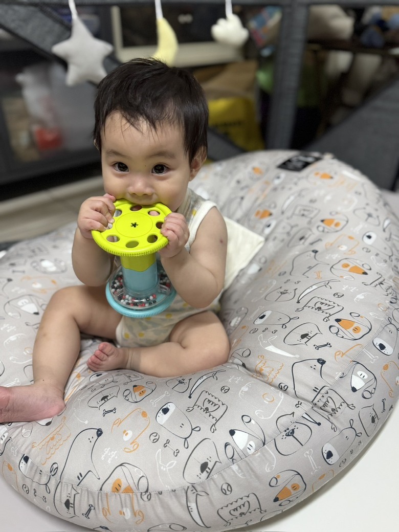 Gunite 寶寶懶骨頭包覆機能親子互動窩