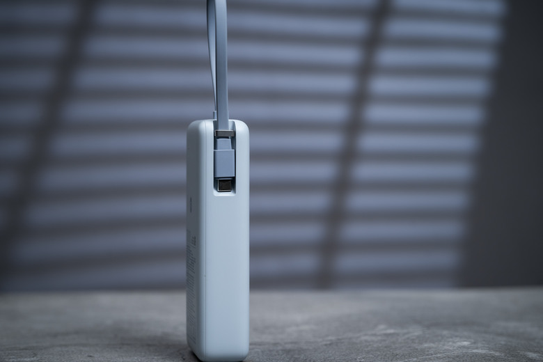 【開箱測試】Xiaomi 自帶線行動電源 20000 67W 你想買來充筆電?先等等