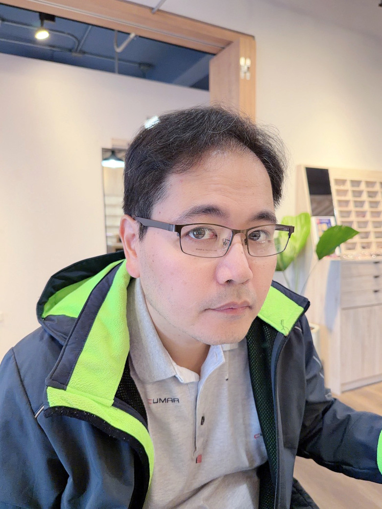 [開箱] 台南 CP 值神店！3000 元搞定老爸生日禮物，多焦+變色一副配到好