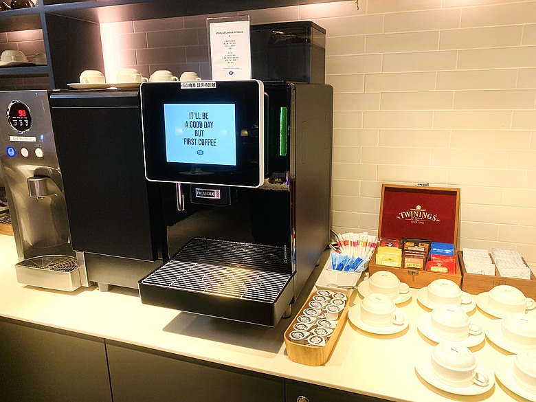 ＜日本＞2025日本獨旅~星宇航空商務艙及貴賓室初體驗、afternoon tea 午餐