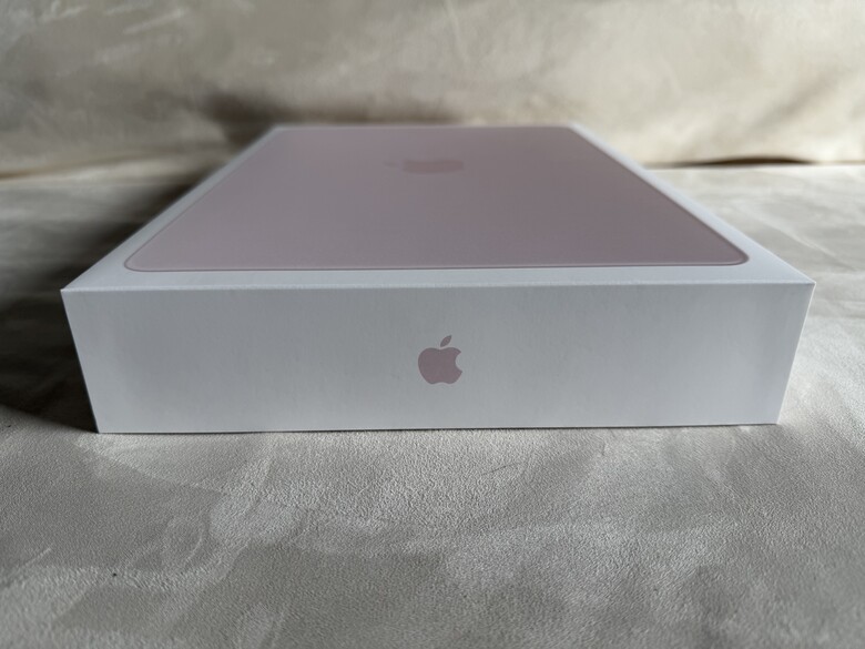 開箱 MacBook Neo 姻粉色 256GB 台灣公司貨 4/24