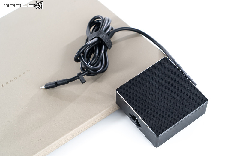 ASUS Zenbook A16 體驗｜高通 X2 Elite Extreme 入陣，1.2Kg 輕薄筆電解鎖 3A 遊戲可能性！