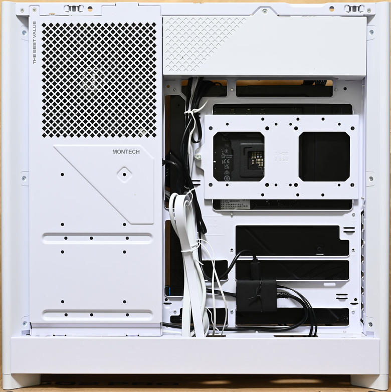 點我看大圖 MONTECH DESIGN HS02 PRO機殼開箱