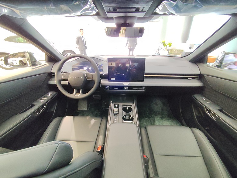 2026 LEXUS ES300H 新車展間直擊!!