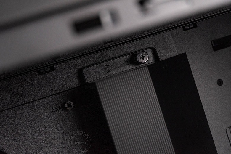 告別桌面冷冰器、ASUS ProArt PA602 胡桃木透側版現代黑款機殼開箱，用天然原木打造最美創作神機！