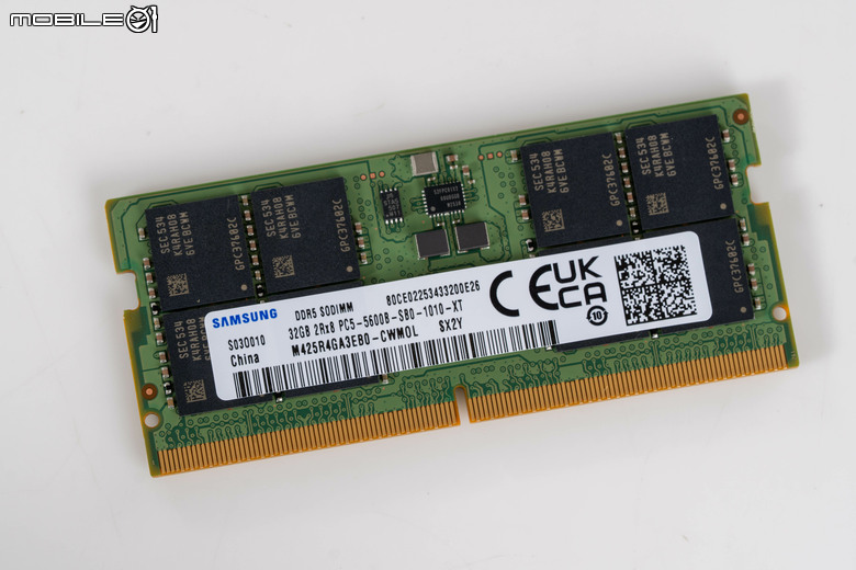 ROG GR70 小型電競桌機開箱實測 搭配最強 AMD 9955X3D 處理器的迷你巨人
