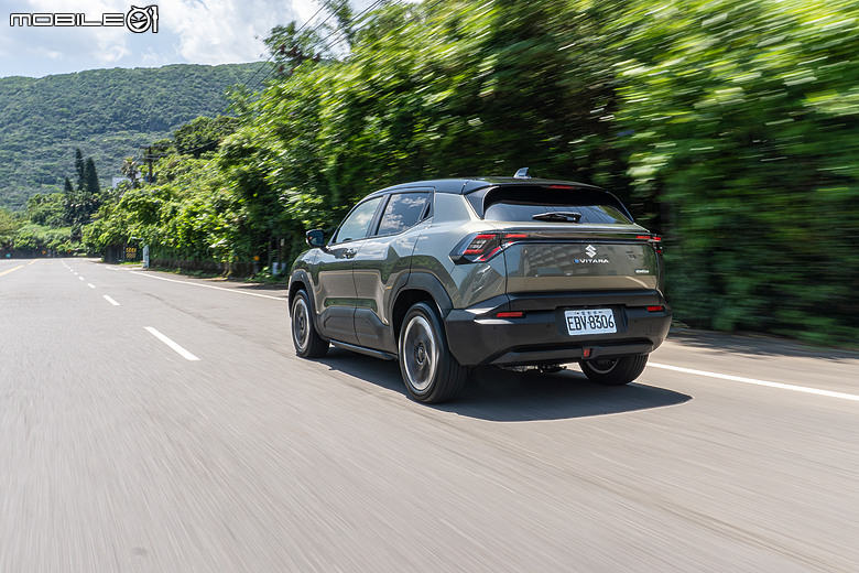Suzuki e Vitara ALLGRIP-e 試駕｜不隨主流起舞的純電異類！