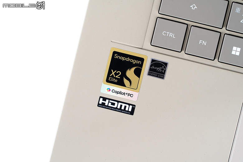 ASUS Zenbook A16 體驗｜高通 X2 Elite Extreme 入陣，1.2Kg 輕薄筆電解鎖 3A 遊戲可能性！