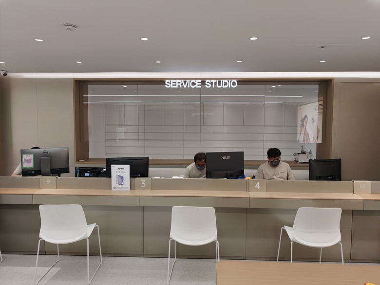 OPPO 服務中心維修初體驗 高雄林森&台北三創 ｜舒適環境｜服務親切